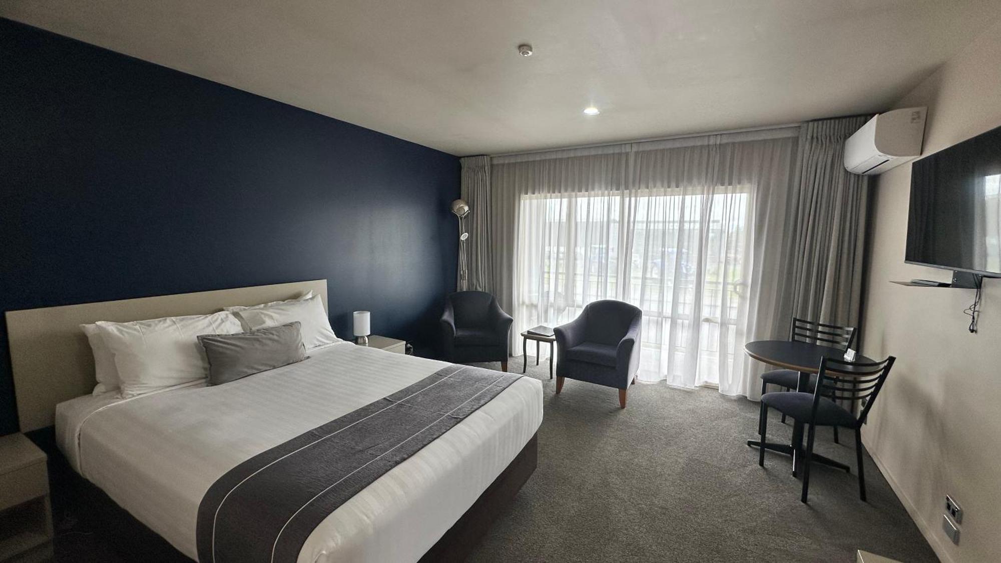 The Suites Ashburton Luaran gambar