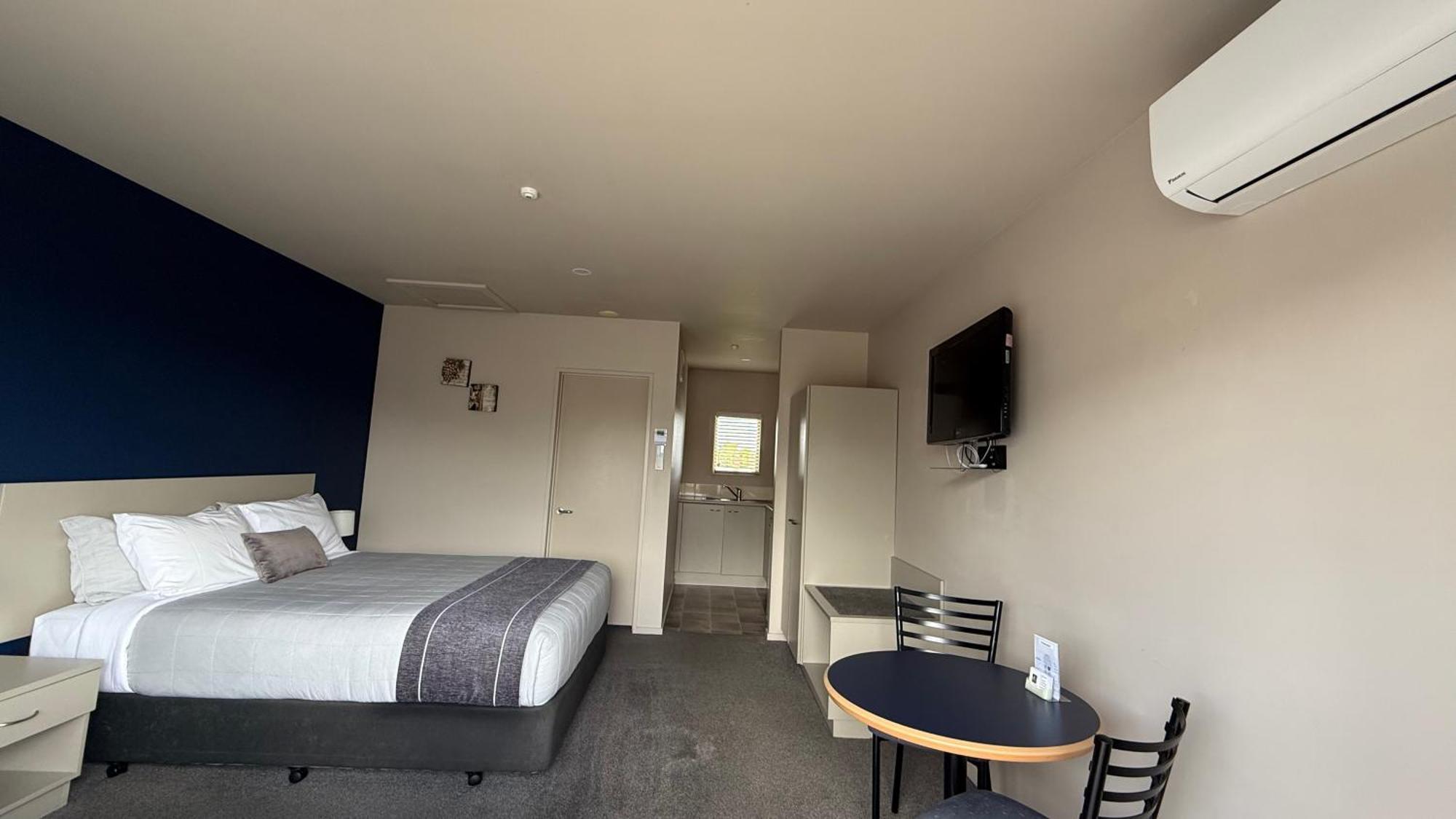 The Suites Ashburton Luaran gambar