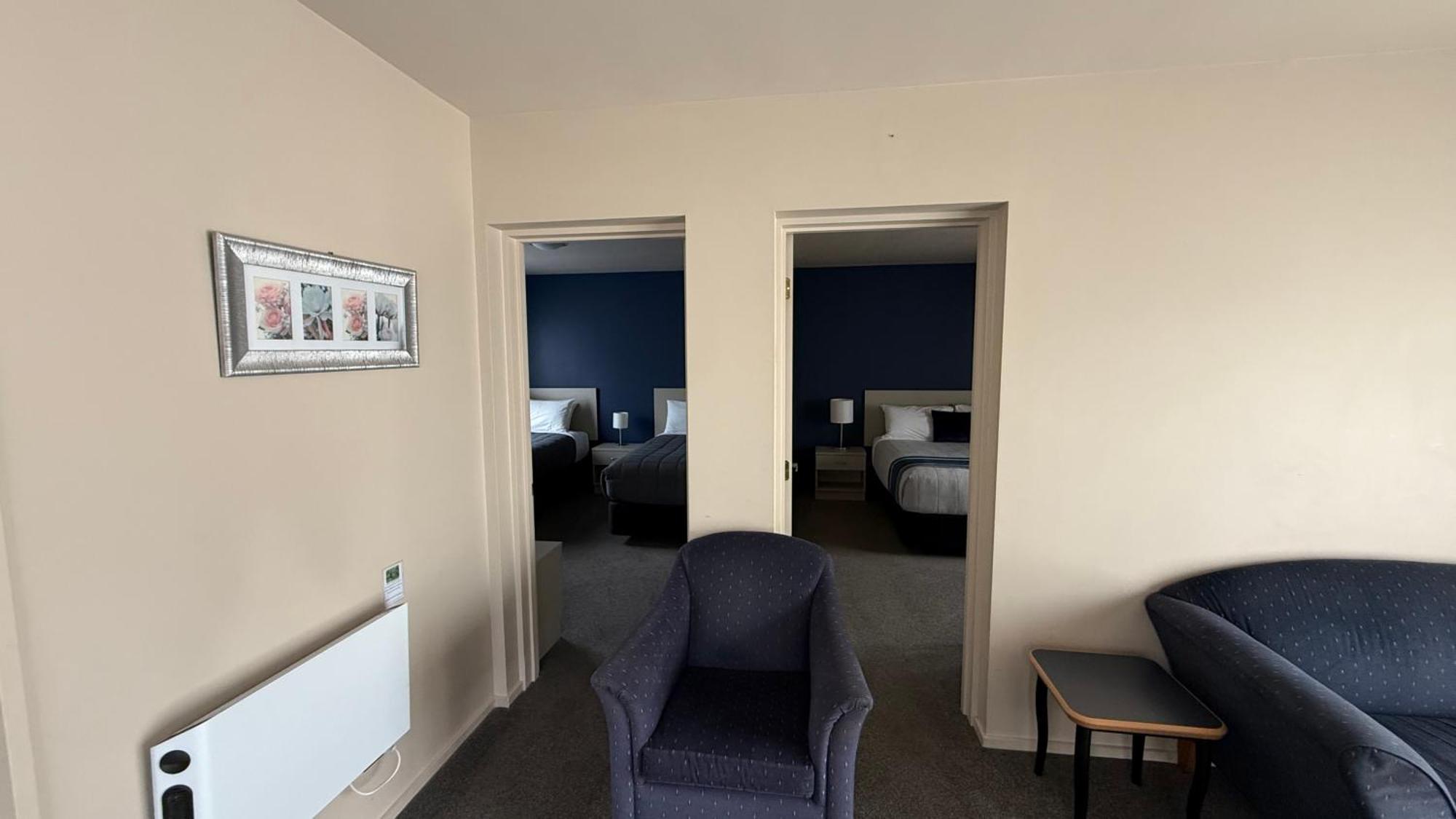 The Suites Ashburton Luaran gambar
